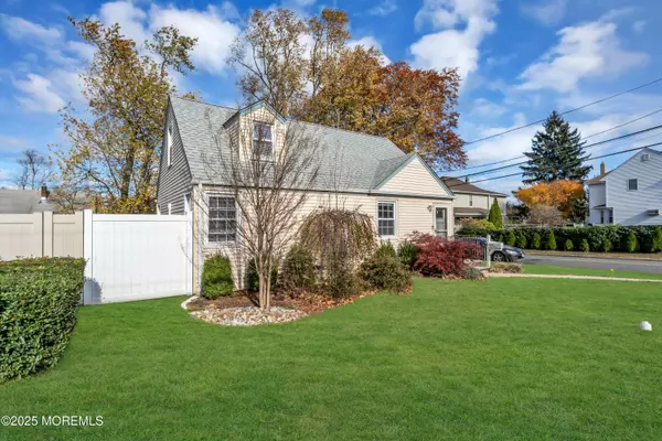 20 Burnet Street, Avenel, NJ 07001