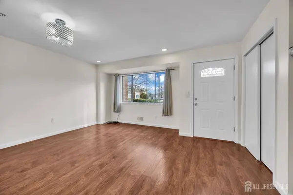 13 Quincy CIR #K, South Brunswick, NJ 08810