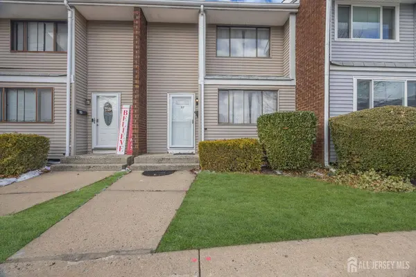 13 Quincy CIR #K, South Brunswick, NJ 08810