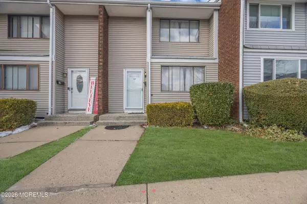 13 Quincy Circle #K, Dayton, NJ 08810