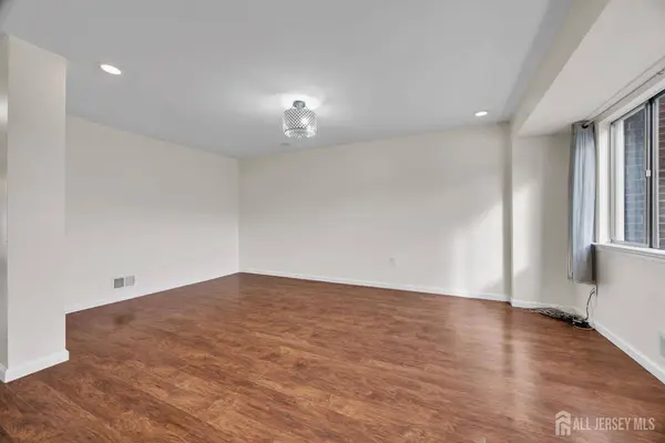 13 Quincy CIR #K, South Brunswick, NJ 08810