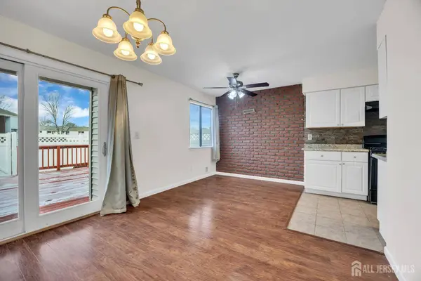 13 Quincy CIR #K, South Brunswick, NJ 08810
