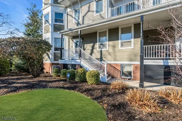 Morristown Town, NJ 07960