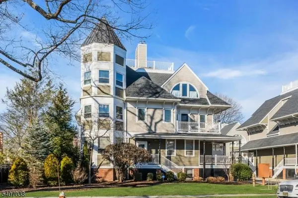 Morristown Town, NJ 07960