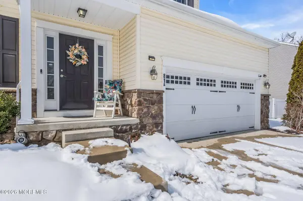 81 N Locust Avenue #A, Marlton, NJ 08053