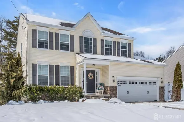 81 N Locust AVE N #A, Evesham, NJ 08053