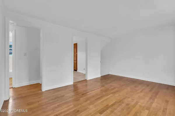 505 Lincoln Park E, Cranford, NJ 07016