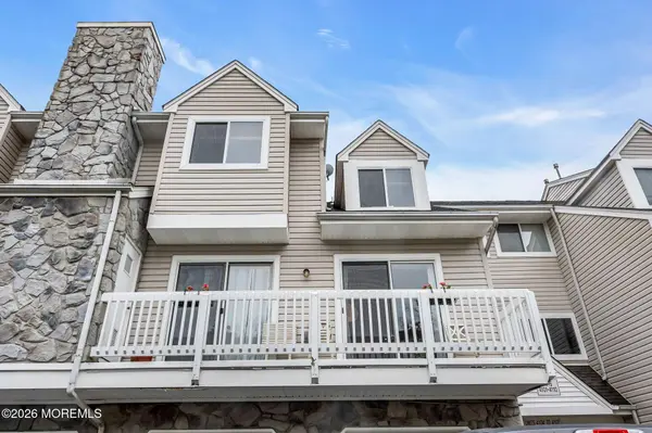 4107 Norma Place, Toms River, NJ 08755