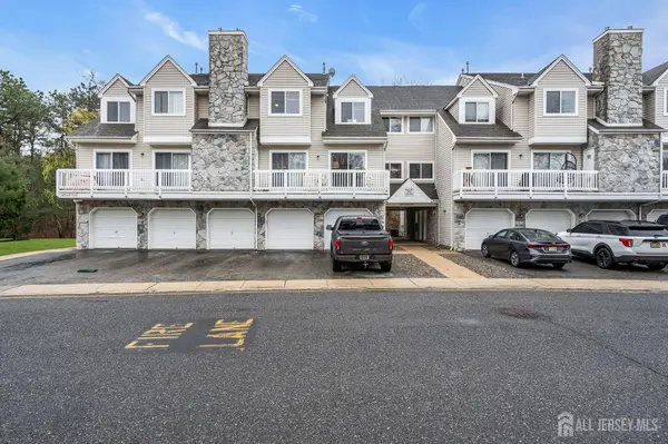 4107 Norma PL, Toms River, NJ 08755