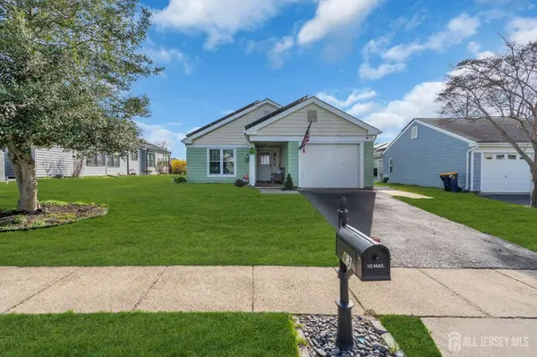 13 Newbury ROW, Manchester, NJ 08759