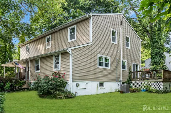 9 Mason AVE, East Brunswick, NJ 08816