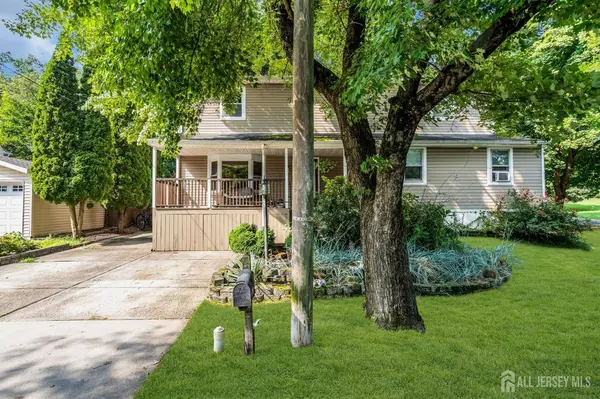 9 Mason AVE, East Brunswick, NJ 08816