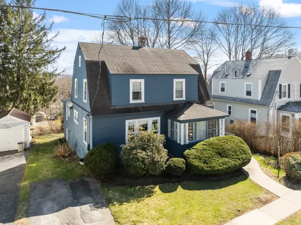 31 Barnard Rd, Worcester, MA 01605-1311