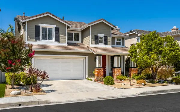 8507 E Heatherview Ln, Orange, CA 92869-5900