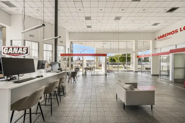 8559 Artesia Blvd, Bellflower, CA 90706-6101