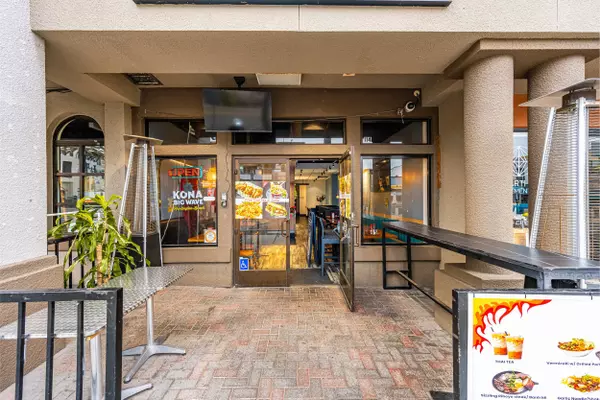 200 Main St #114, Huntington Beach, CA 92648-8102