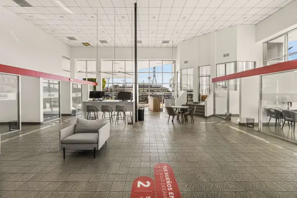 8559 Artesia Blvd, Bellflower, CA 90706-6101