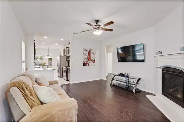 612 Grand Falls Lane, Mckinney, TX 75071