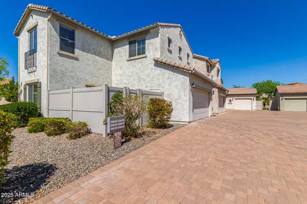 26638 N BABBLING BROOK Drive, Phoenix, AZ 85083