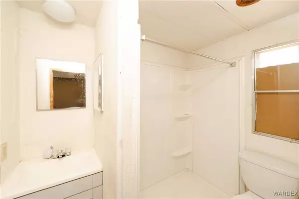 3096 E Lass AVE, Kingman, AZ 86409