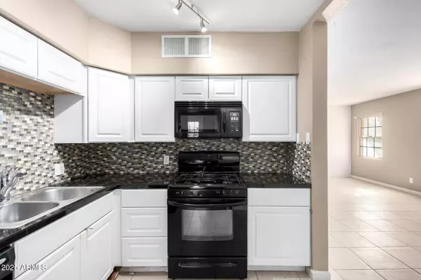 1736 E CORONADO Road, Phoenix, AZ 85006