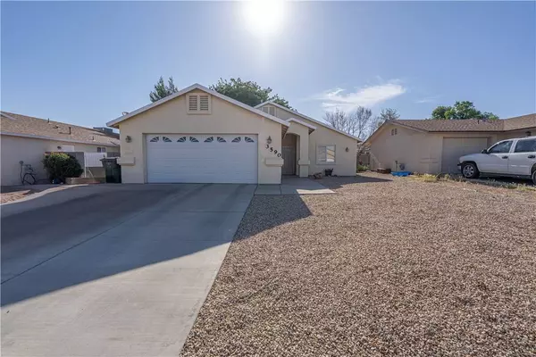 3590 N Bond ST, Kingman, AZ 86409