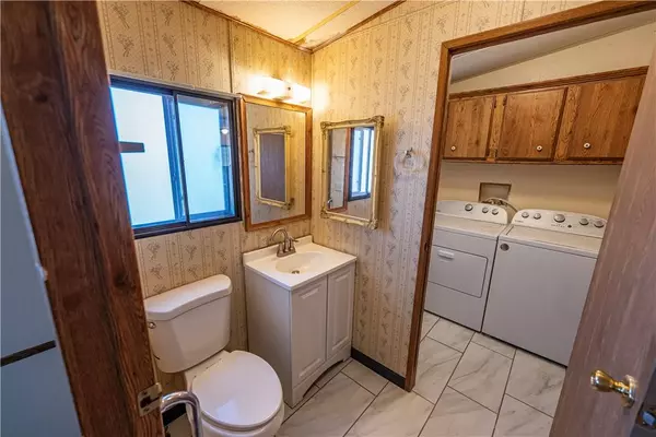 3883 N Hassayampa RD, Golden Valley, AZ 86413