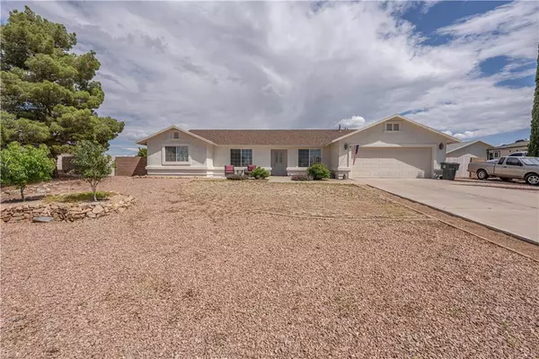 850 Rawhide DR, Kingman, AZ 86401