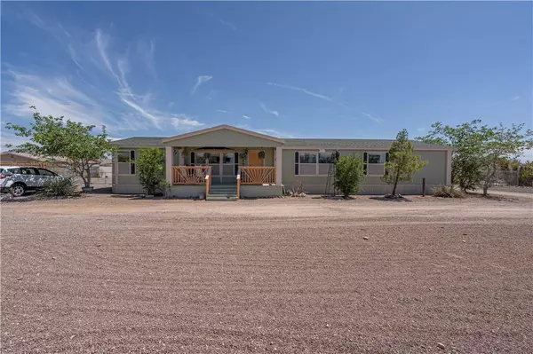 2980 W McConnico RD, Golden Valley, AZ 86413