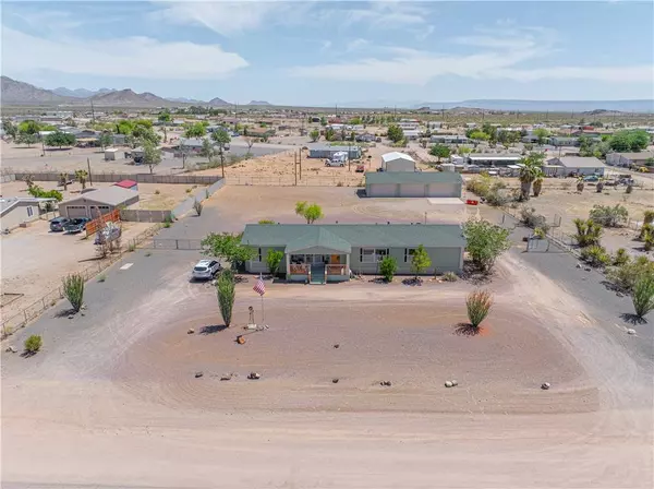 2980 W McConnico RD, Golden Valley, AZ 86413