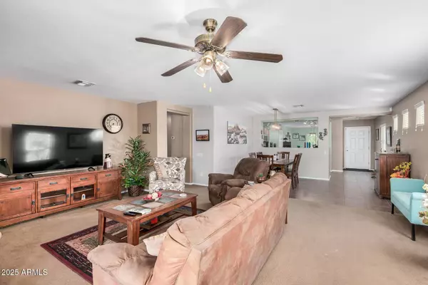 43322 W BLAZEN Trail, Maricopa, AZ 85138