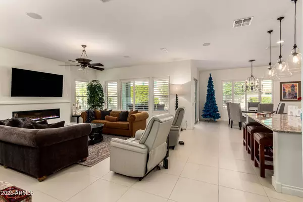 10534 E SANGER Avenue, Mesa, AZ 85212