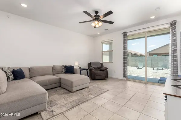 39985 W RIO LOBO Drive, Maricopa, AZ 85138