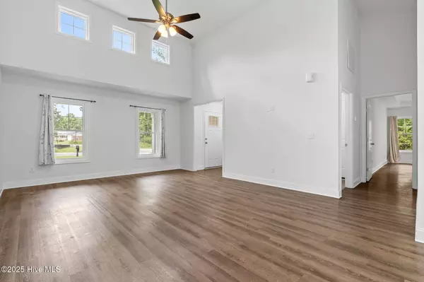 590 Boundary Loop RD NW, Calabash, NC 28467