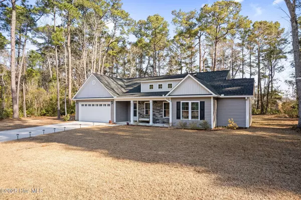 590 Boundary Loop RD NW, Calabash, NC 28467