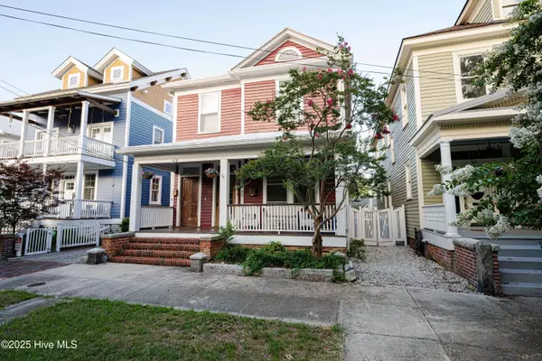 117 S 7th ST, Wilmington, NC 28401