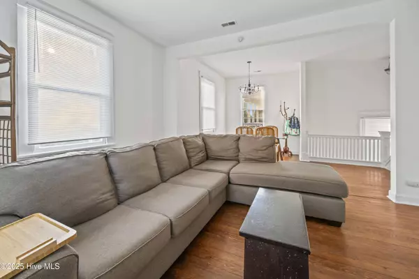 117 S 7th ST, Wilmington, NC 28401