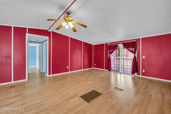 860 Ricefield Branch ST NE, Leland, NC 28451