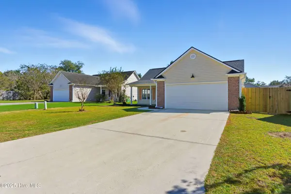 205 Gardenview CT NE, Leland, NC 28451