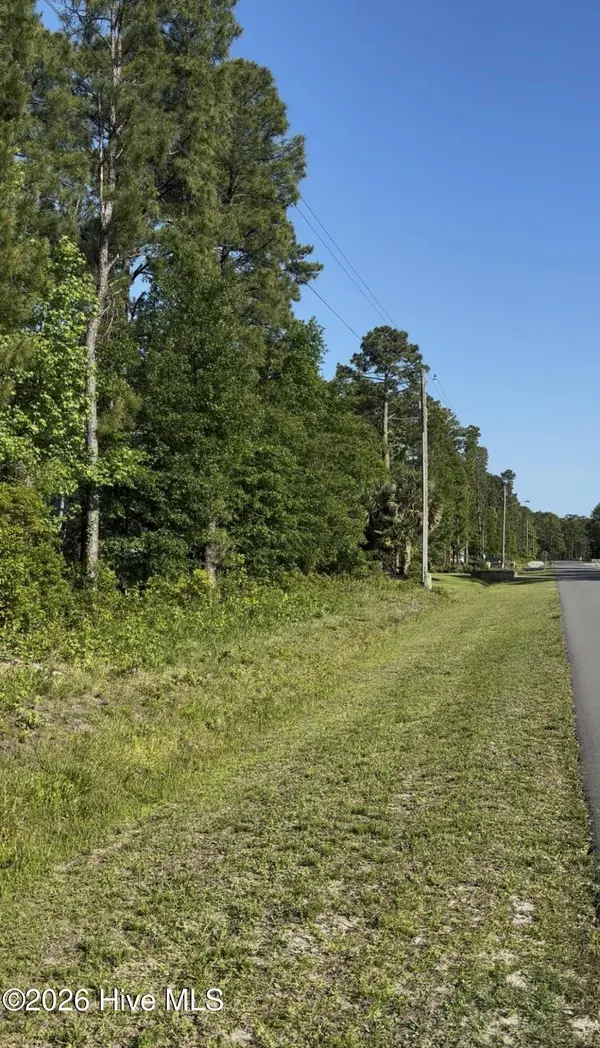 57 Pinewood DR, Carolina Shores, NC 28467