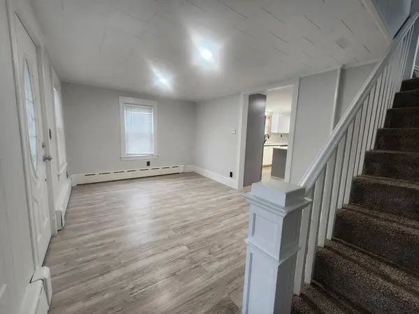 52 Glenwood Rd, Lynn, MA 01904