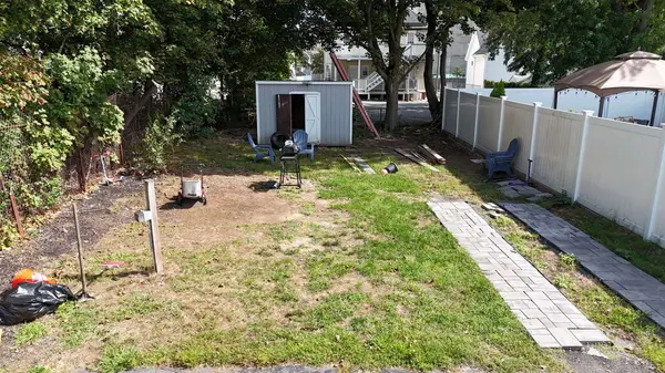 122 Bowler St #1, Lynn, MA 01904