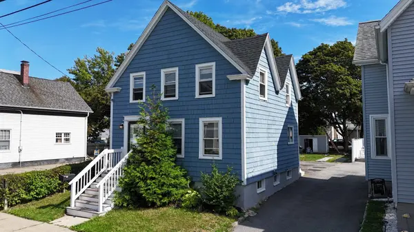 122 Bowler St #1
