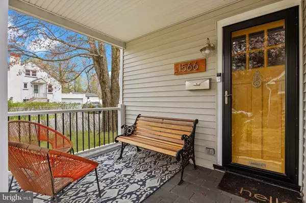 1566 ROCKWELL RD, Abington, PA 19001