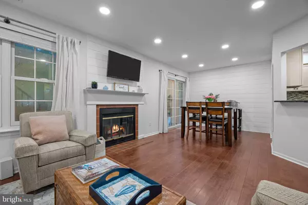 698 TOMLINSON LN, Yardley, PA 19067