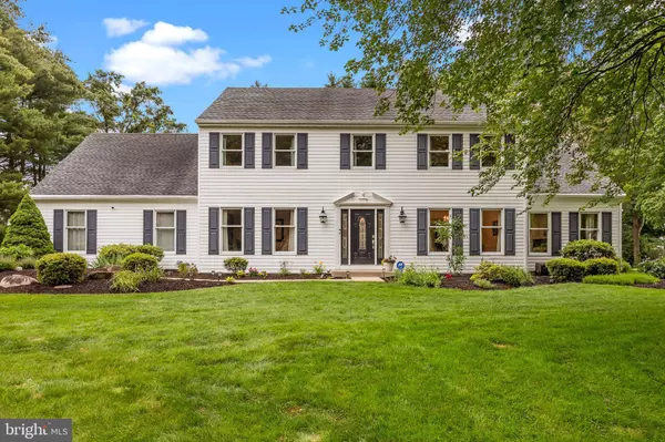 9 BANKERS DR, Washington Crossing, PA 18977