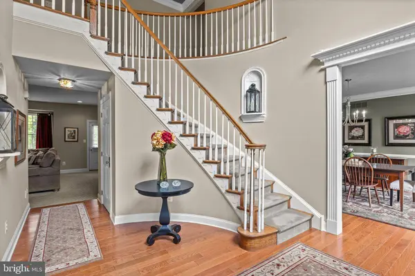 42 WOODSIDE LN, New Hope, PA 18938