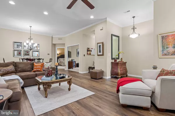 93 SHADY BROOK DR #16, Langhorne, PA 19047