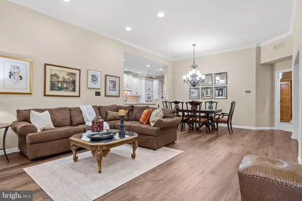 93 SHADY BROOK DR #16, Langhorne, PA 19047