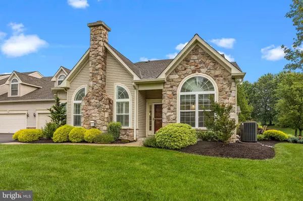 93 SHADY BROOK DR #16, Langhorne, PA 19047